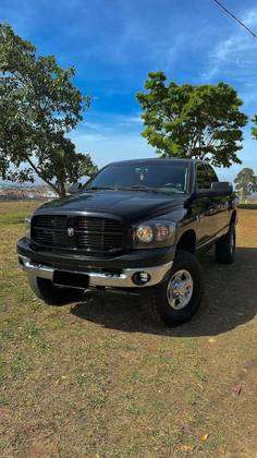 DODGE RAM 5.9 2500 SLT 4X4 CD I6 24V TURBO DIESEL 4P AUTOMÁTICO DODGE RAM 5.9 2500 SLT 4X4 CD I6 24V TURBO DIESEL 4P AUTOMÁTICO